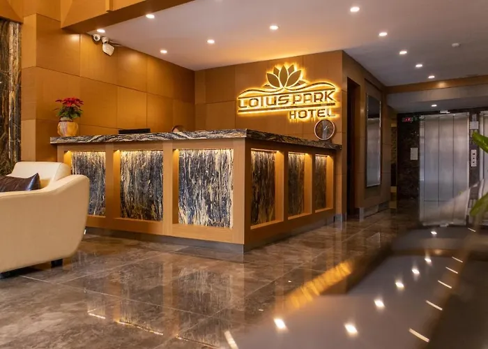 Lotuspark Hotel